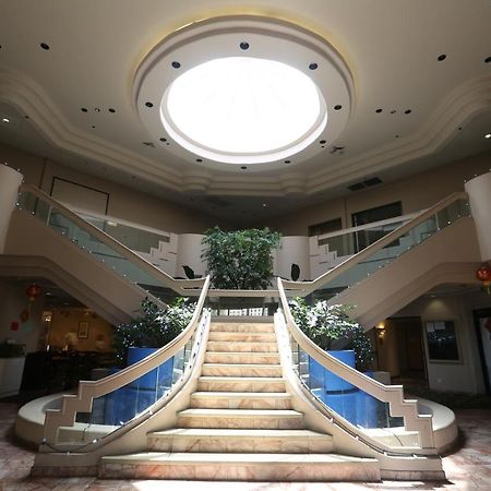 Ramada Las Vegas Dış mekan fotoğraf