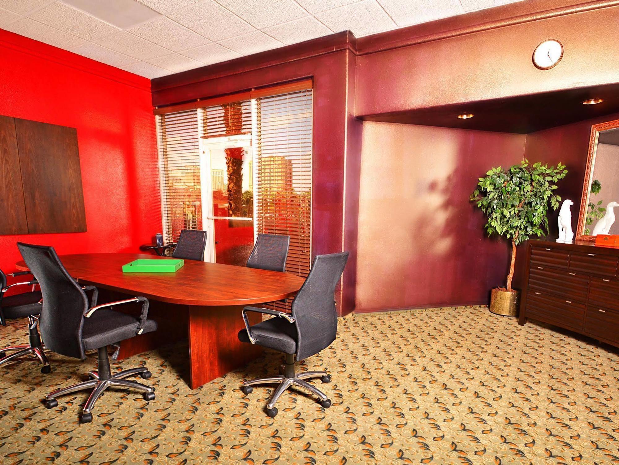 Ramada Las Vegas Dış mekan fotoğraf